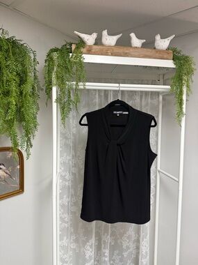 Karl Lagerfeld Black Sleeveless Knot-Front Tank Top